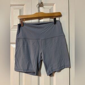 Lululemon Align 6 inch shorts size 8 in grey slate